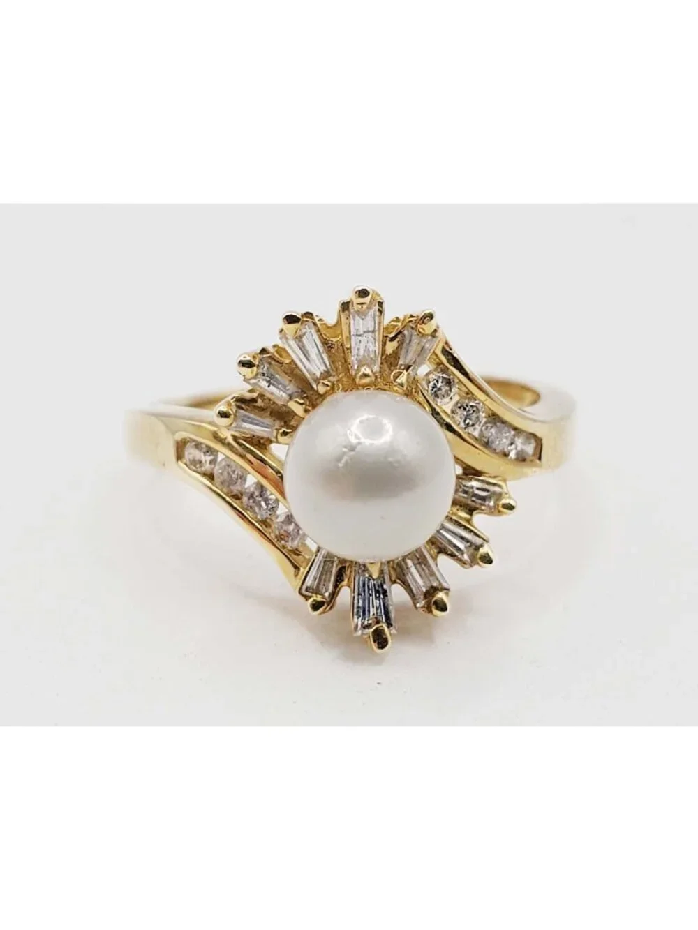 6.8mm Cultured Pearl & Diamond Halo Bypass Burst Ring 14k Gold Size 8